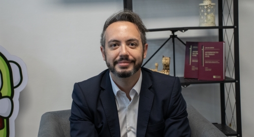 La tecnología redefine el derecho: experto argentino analiza el impacto de la prueba electrónica en los tribunales