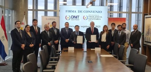 DNIT y DINAVISA sellan convenio para reforzar controles sanitarios y tributarios en beneficio del comercio formal